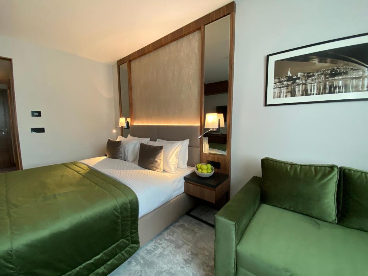 Central Point Hotel Beograd Eksteriør bilde